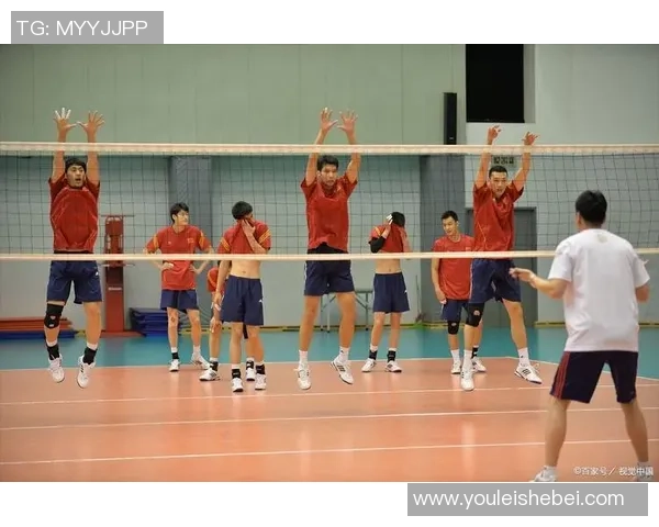 武汉排球队的崛起与挑战探讨排球运动中的团队力量与精神 武汉排球队的崛起与挑战探讨排球运动中的团队力量与精神