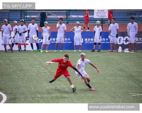 武汉飞盘队的个人能力提升与团队协作的深度探讨 武汉飞盘队的个人能力提升与团队协作的深度探讨