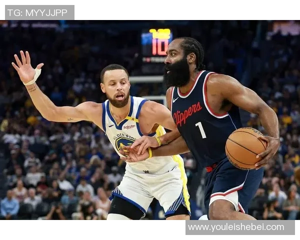 2017年NBA季后赛快船与勇士激战回顾精彩瞬间与关键时刻分析 2017年NBA季后赛快船与勇士激战回顾精彩瞬间与关键时刻分析