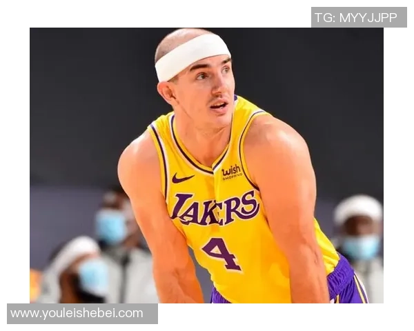 亚历克斯卡鲁索的篮球之路与个人魅力探索 亚历克斯卡鲁索的篮球之路与个人魅力探索